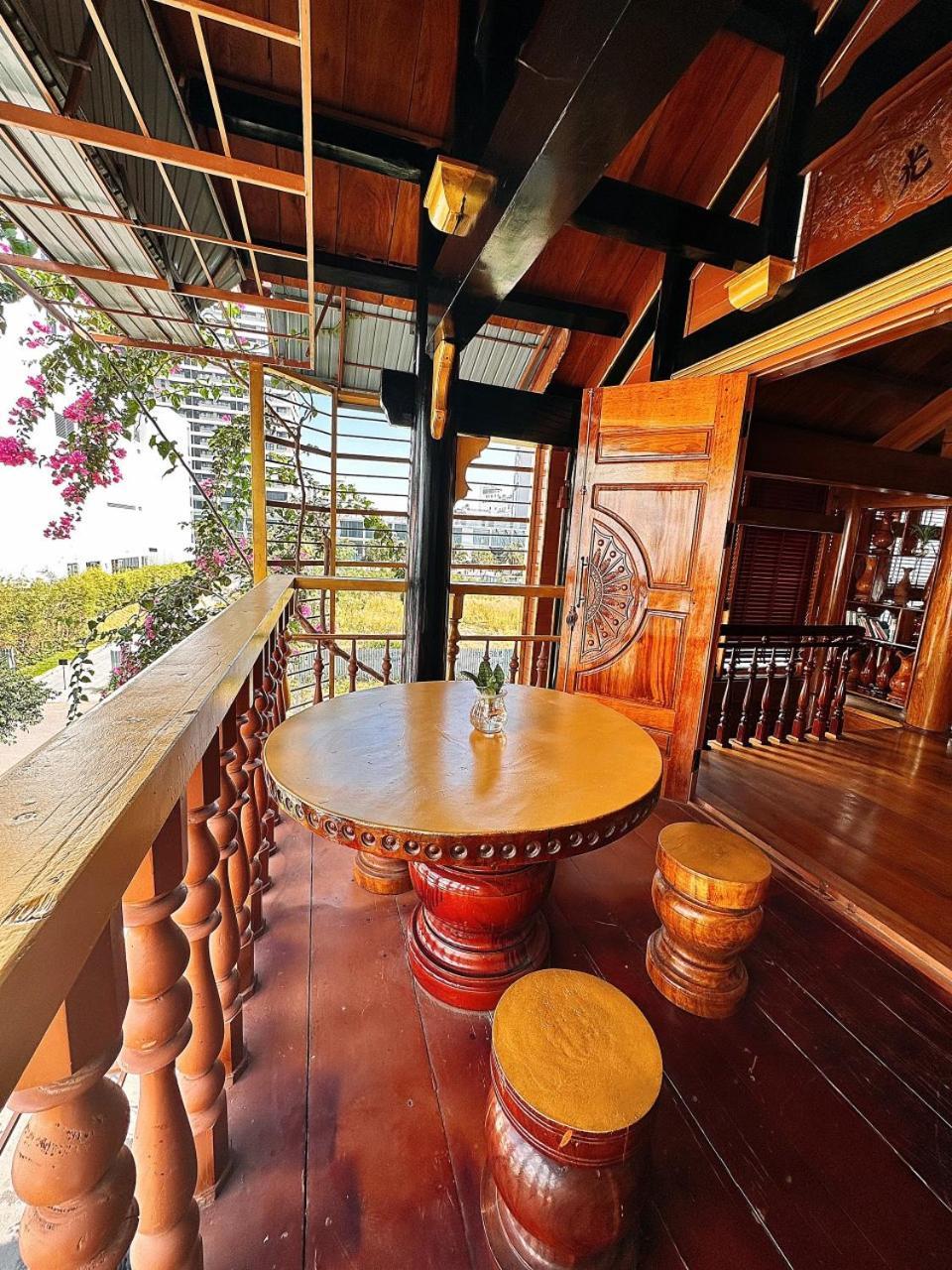 Biet Thu Go Wooden House Quy Nhon Canh Bien Villa Exteriör bild